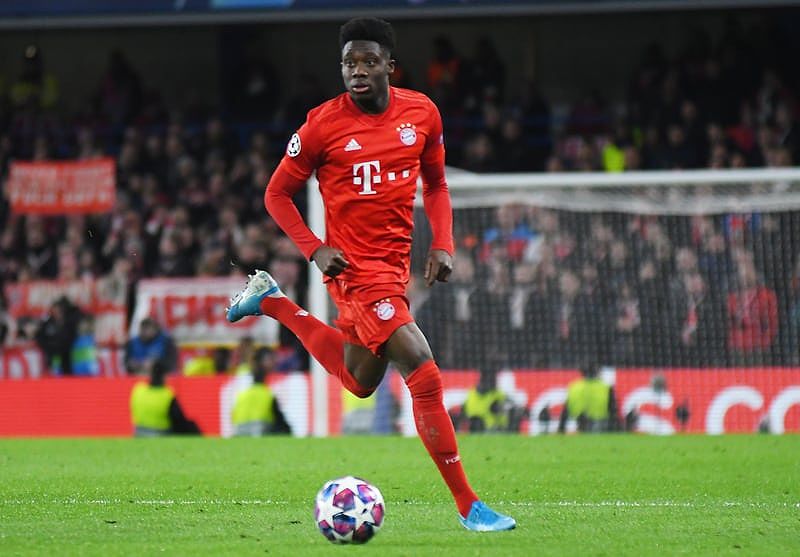 Alphonso Davies, hậu vệ nhanh nhất thế giới