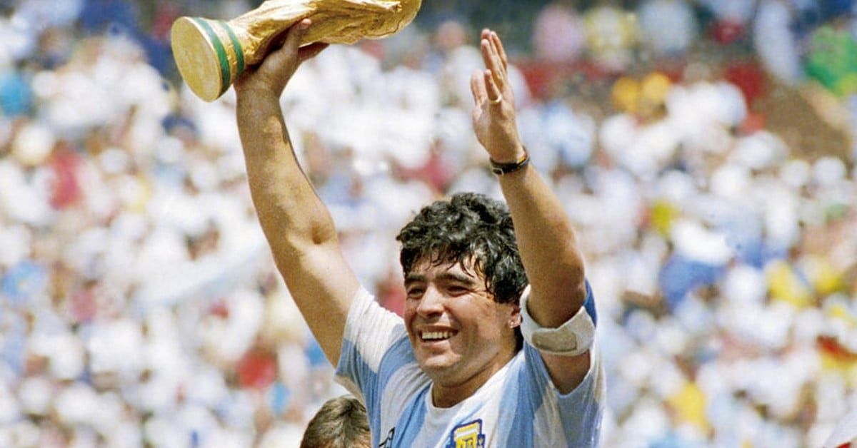 Diego Maradona, huyền thoại bóng đá