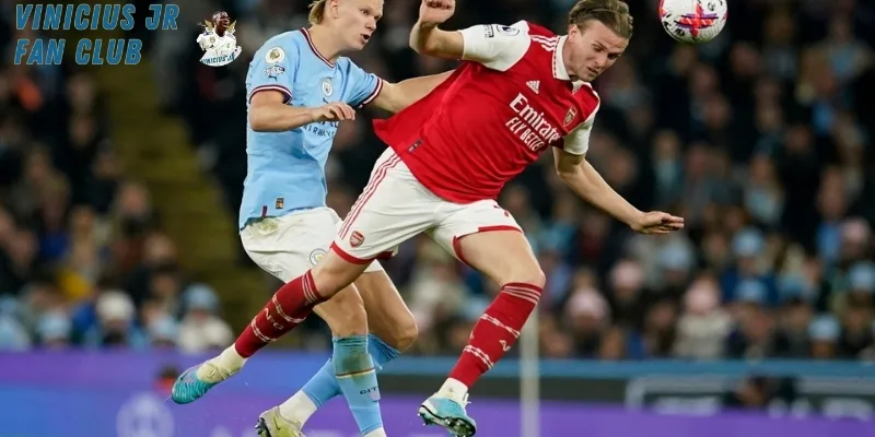 Cầu thủ ăn mừng ba bàn thắng